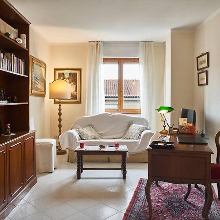 Casa Renata Free Covered Private Parking Siena Buitenkant foto