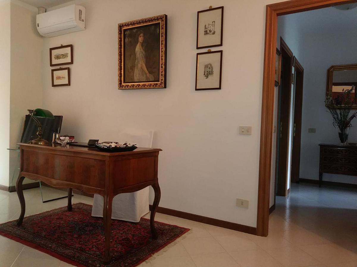 Casa Renata Free Covered Private Parking Siena Buitenkant foto